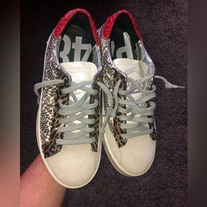 P448 John Low-Top Snake Karma Sneakers, Size 37/7